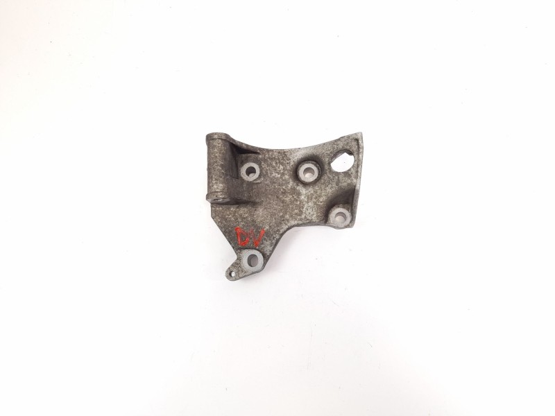 Recambio de soporte alternador para renault kangoo 1.2 i referencia OEM IAM 7700864288  