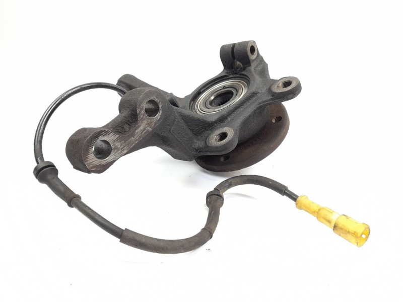 Recambio de mangueta delantera derecha para renault kangoo 1.2 i referencia OEM IAM   
