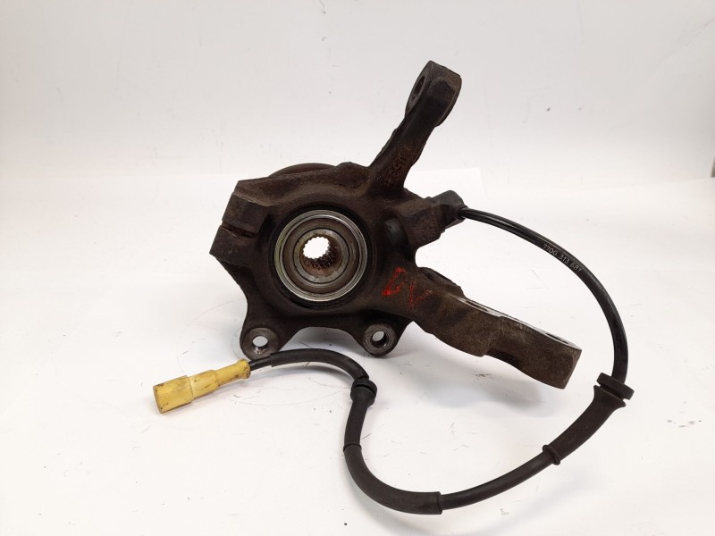 Recambio de mangueta delantera izquierda para renault kangoo 1.2 i referencia OEM IAM   