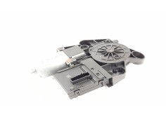 Recambio de motor elevalunas delantero derecho para renault megane iii coupe dynamique referencia OEM IAM 0130822479 807303972R 