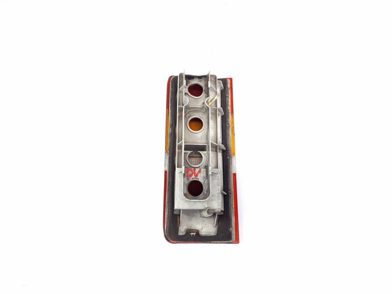 Recambio de piloto trasero derecho para ford courier pick-up 1.8 d referencia OEM IAM   
