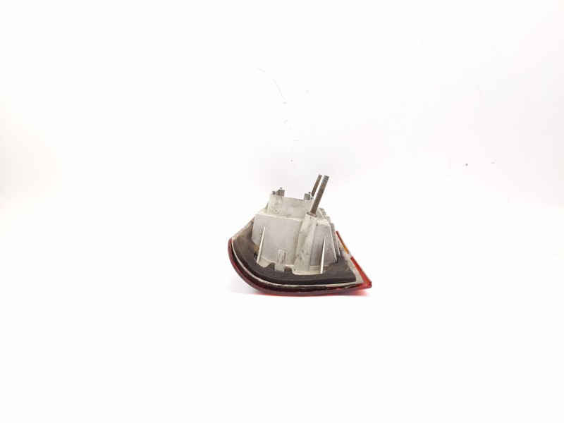 Recambio de piloto trasero derecho para ford courier pick-up 1.8 d referencia OEM IAM   