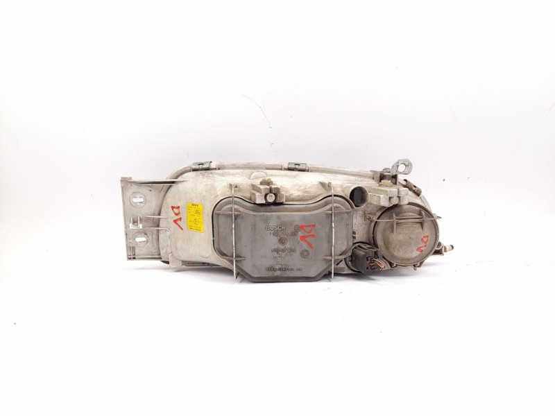 Recambio de faro derecho para ford courier pick-up 1.8 d referencia OEM IAM 96FG13005BB  0301049002