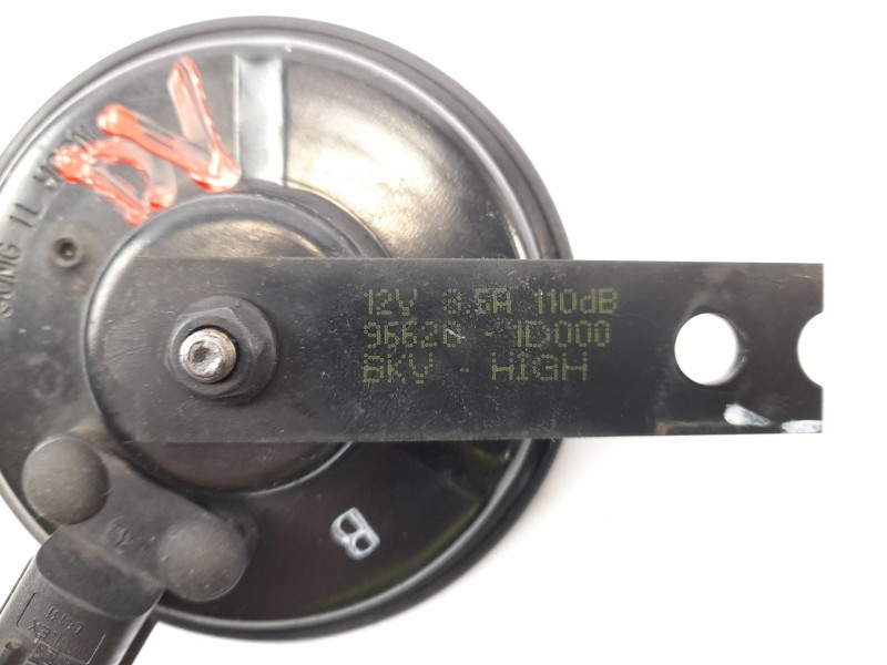 Recambio de claxon para kia carens iii monospace un 2.0 crdi referencia OEM IAM 966201D000  28R000033