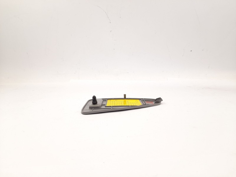 Recambio de moldura para kia carens iii monospace un 2.0 crdi referencia OEM IAM   