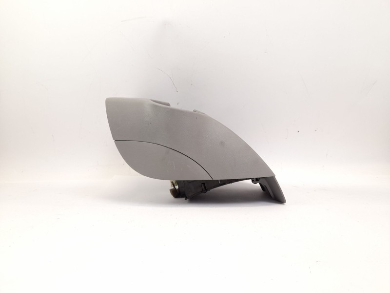 Recambio de consola central para kia carens iii monospace un 2.0 crdi referencia OEM IAM 846701D000  A202ABB70200