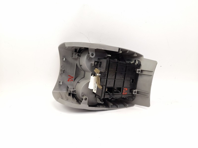 Recambio de consola central para kia carens iii monospace un 2.0 crdi referencia OEM IAM 846701D000  A202ABB70200