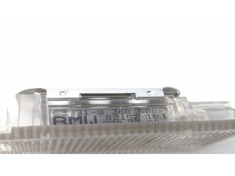Recambio de luz interior para bmw serie 3 touring (e46) 320d referencia OEM IAM 63318360588  