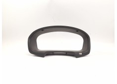 Recambio de moldura para kia carens iii monospace un 2.0 crdi referencia OEM IAM 848301D000  