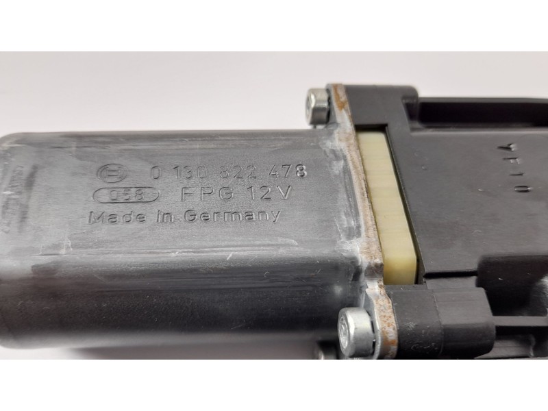 Recambio de motor elevalunas delantero izquierdo para renault megane iii coupe dynamique referencia OEM IAM 807310006R 807303972