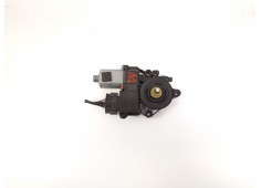 Recambio de motor elevalunas delantero izquierdo para kia carens iii monospace un 2.0 crdi referencia OEM IAM   