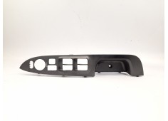 Recambio de moldura para kia carens iii monospace un 2.0 crdi referencia OEM IAM 935701D100  935701D300
