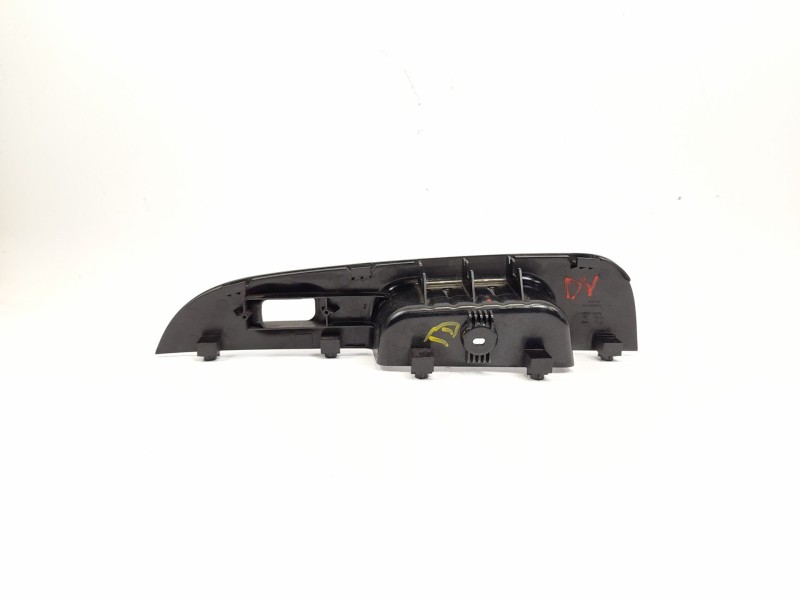 Recambio de moldura para kia carens iii monospace un 2.0 crdi referencia OEM IAM 935801D500  