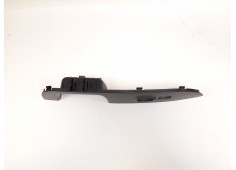 Recambio de moldura para kia carens iii monospace un 2.0 crdi referencia OEM IAM 935751D500   2