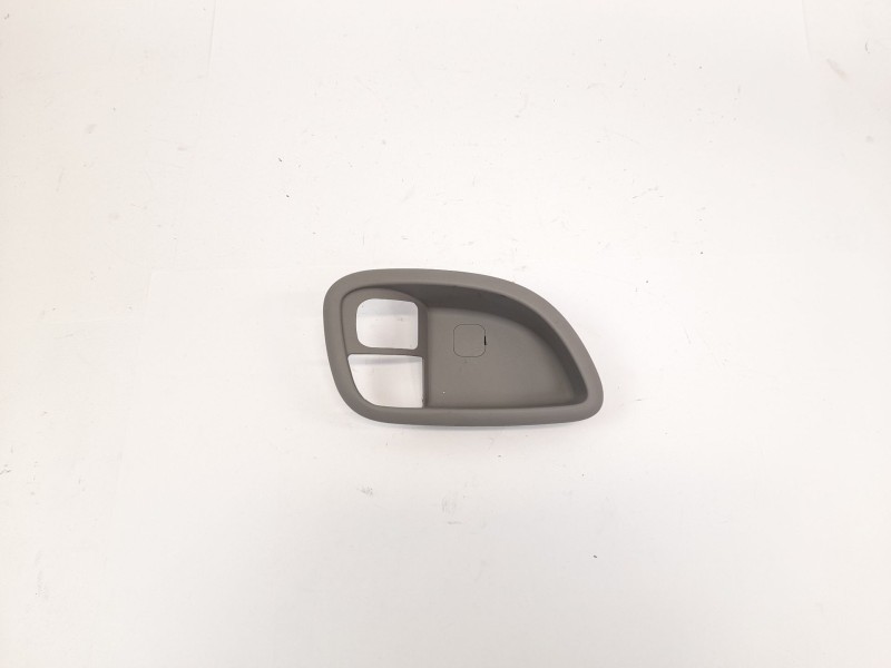 Recambio de moldura para kia carens iii monospace un 2.0 crdi referencia OEM IAM 836111D000  