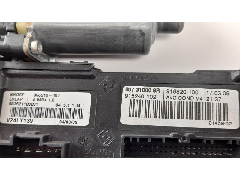 Recambio de motor elevalunas delantero izquierdo para renault megane iii coupe dynamique referencia OEM IAM 807310006R 807303972