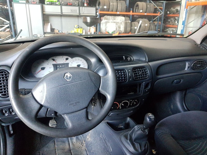 renault megane i coach (da0/1_) del año 2002