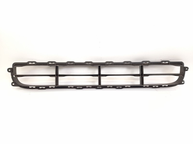 Recambio de rejilla paragolpes central para kia carens iii monospace un 2.0 crdi referencia OEM IAM 865611D050  