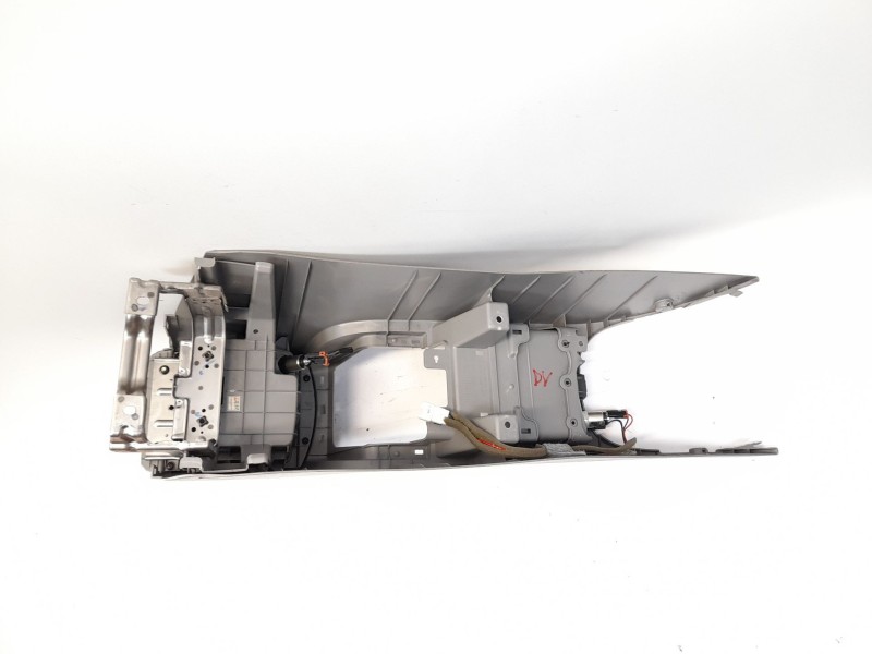 Recambio de consola central para kia carens iii monospace un 2.0 crdi referencia OEM IAM 846201D000  