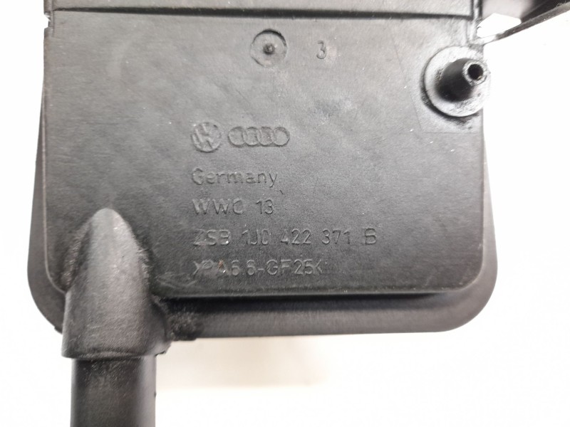 Recambio de deposito direccion para audi tt (8n3/8n9) 1.8 t coupe (132kw) referencia OEM IAM 1J0422371B  