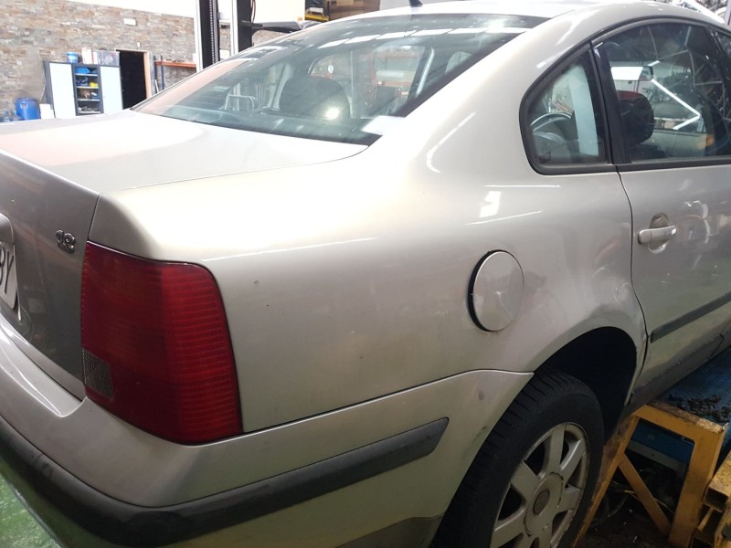 volkswagen passat berlina (3b2) del año 1998