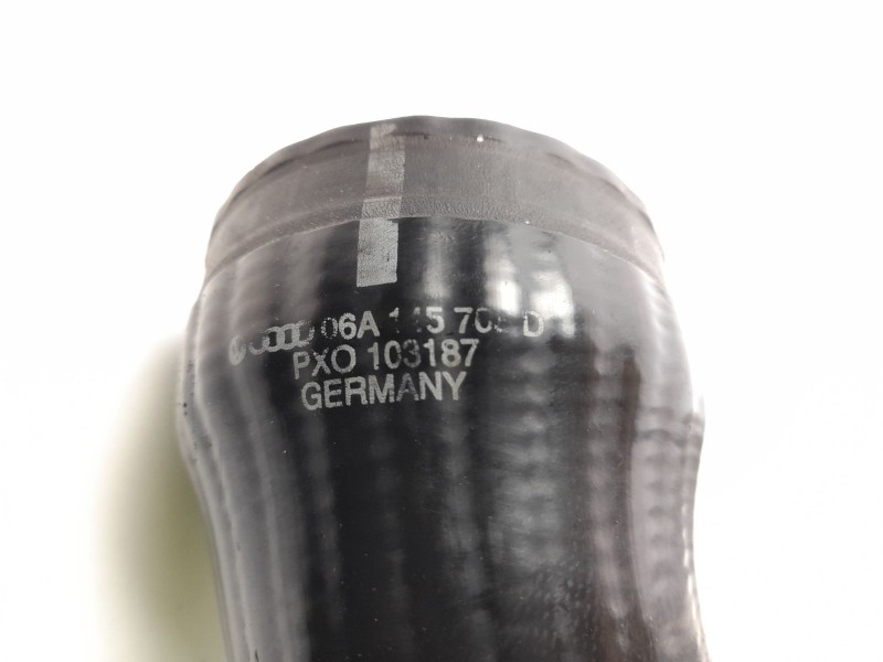 Recambio de tubo para audi tt (8n3/8n9) 1.8 t coupe (132kw) referencia OEM IAM 06A145708D  