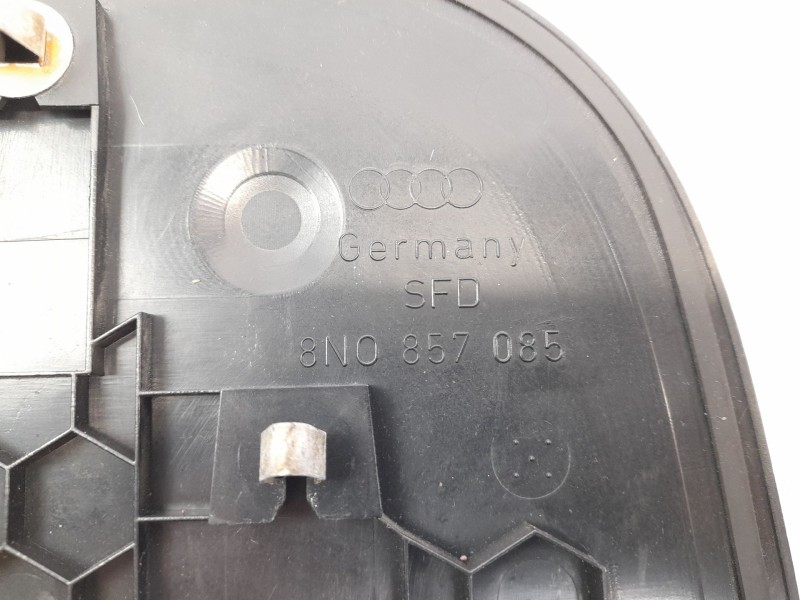 Recambio de moldura para audi tt (8n3/8n9) 1.8 t coupe (132kw) referencia OEM IAM 8N0857085  
