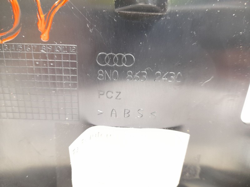 Recambio de moldura para audi tt (8n3/8n9) 1.8 t coupe (132kw) referencia OEM IAM 8N0863243C  8N0035460