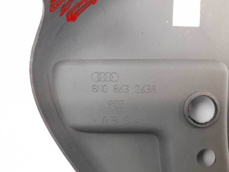 Recambio de moldura para audi tt (8n3/8n9) 1.8 t coupe (132kw) referencia OEM IAM 8N0863263A  