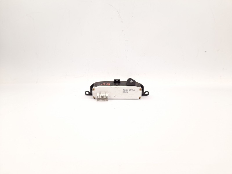Recambio de pantalla multifuncion para toyota celica (t23) 1.8 referencia OEM IAM 8391020750  
