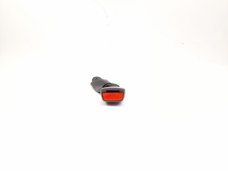 Recambio de enganche cinturon seguridad trasero derecho para toyota celica (t23) 1.8 referencia OEM IAM NSB1053  