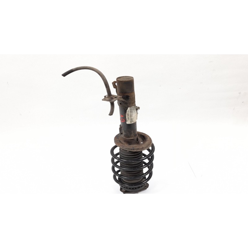 Recambio de amortiguador delantero derecho para ford fiesta (cbk) 1.4 tdci cat referencia OEM IAM 2S615B450  