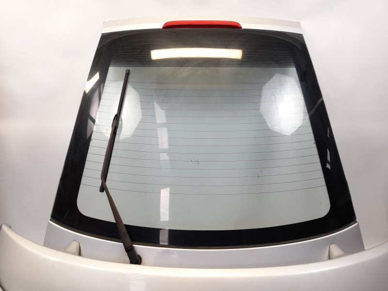 Recambio de porton trasero para toyota celica (t23) 1.8 referencia OEM IAM   