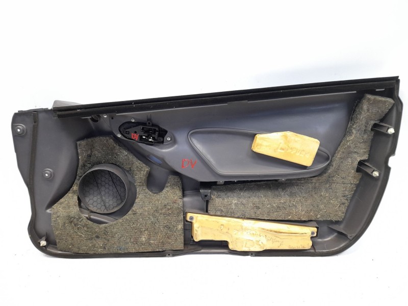 Recambio de guarnecido puerta delantera derecha para toyota celica (t23) 1.8 referencia OEM IAM   