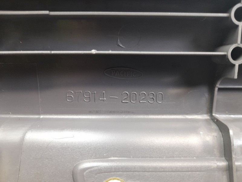 Recambio de moldura para toyota celica (t23) 1.8 referencia OEM IAM 6791420230  