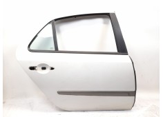 Recambio de puerta trasera derecha para renault laguna ii (bg0/1_) 2.0 dci (bg1t) referencia OEM IAM   