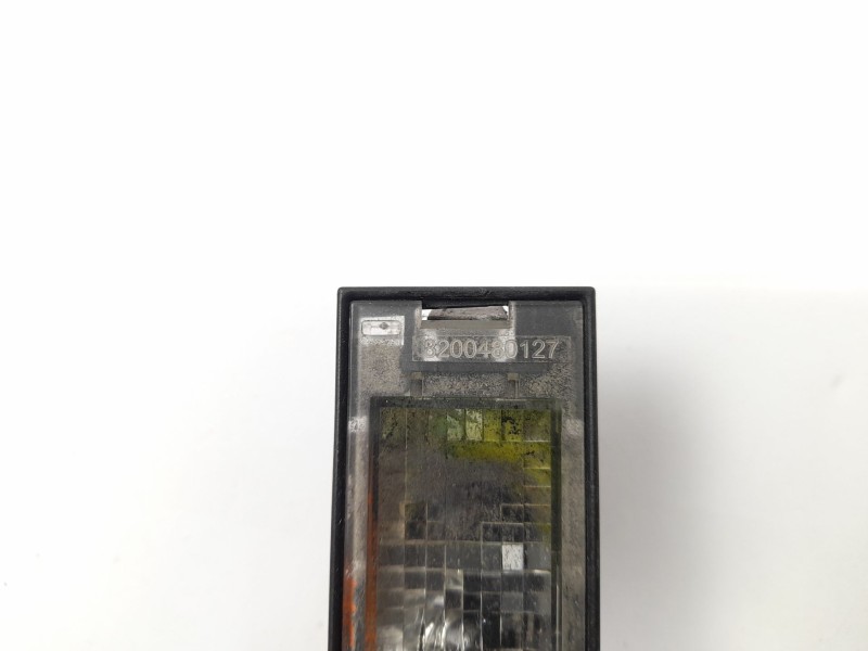 Recambio de piloto matricula para renault laguna ii (bg0/1_) 2.0 dci (bg1t) referencia OEM IAM 8200480127  