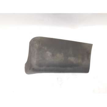 PUNTERA PARAGOLPES TRASERA DERECHA YC1517926AEW 