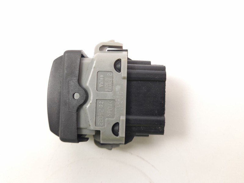 Recambio de boton cierre centralizado para renault laguna ii (bg0/1_) 2.0 dci (bg1t) referencia OEM IAM   
