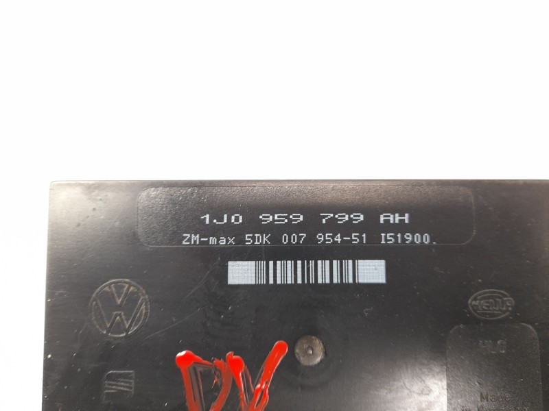 Recambio de modulo confort para seat leon (1m1) 1.9 tdi referencia OEM IAM 1J0959799AH  5DK00795451