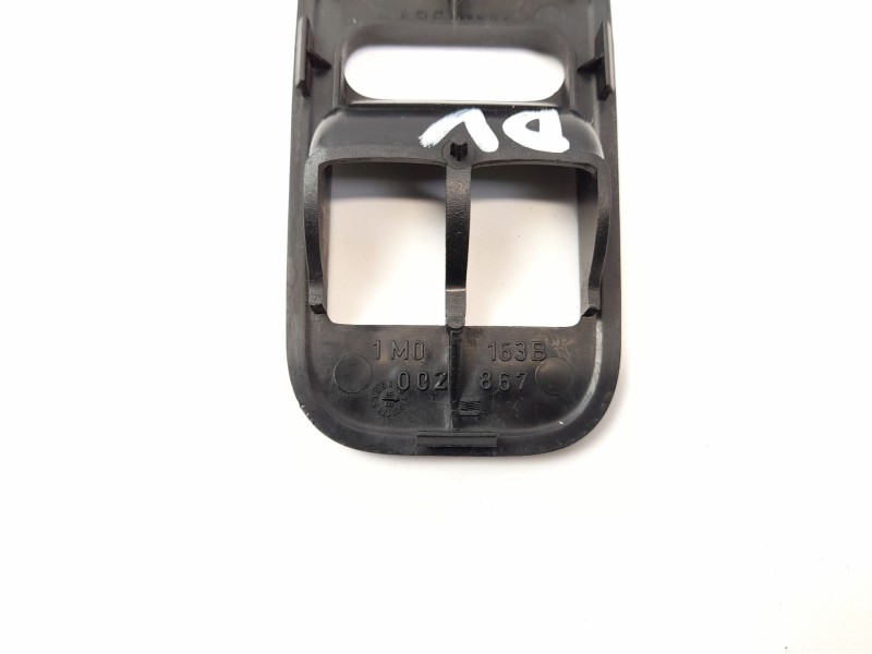 Recambio de moldura para seat leon (1m1) 1.9 tdi referencia OEM IAM 1M0163B  
