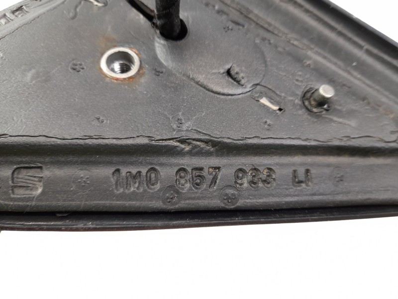 Recambio de retrovisor izquierdo para seat leon (1m1) 1.9 tdi referencia OEM IAM 1M0857933  