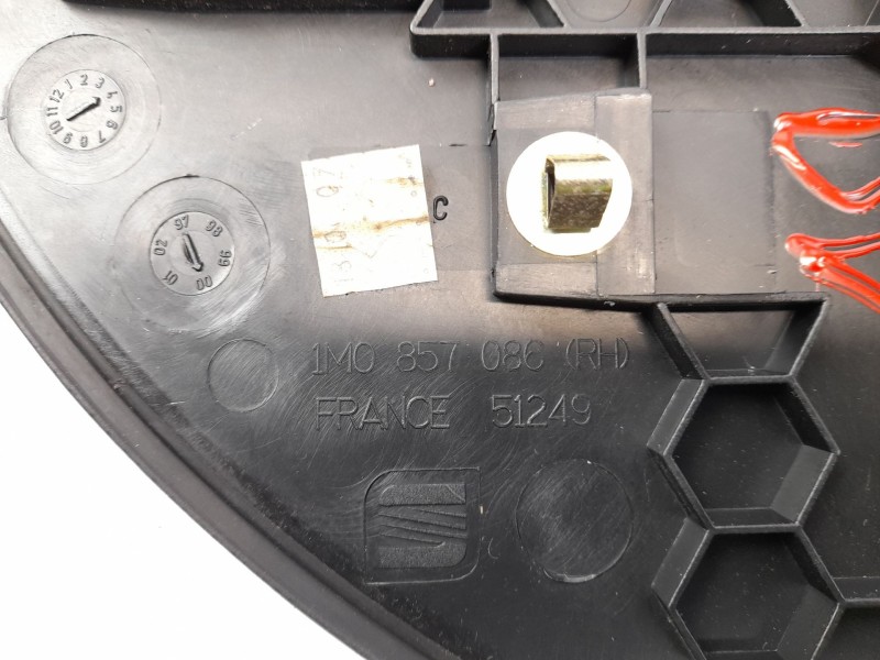 Recambio de moldura para seat leon (1m1) 1.9 tdi referencia OEM IAM 1M0857086  