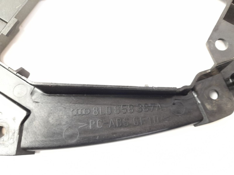 Recambio de moldura para seat leon (1m1) 1.9 tdi referencia OEM IAM 8L0858387A  