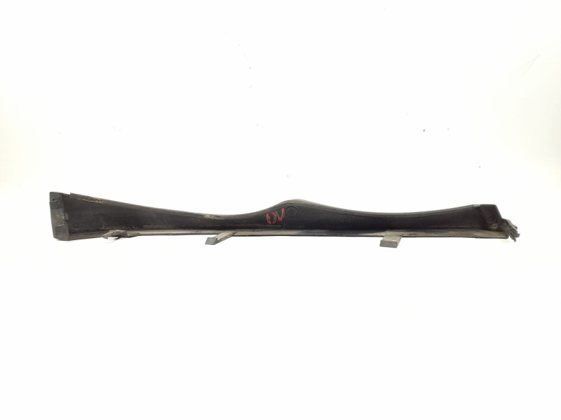 Recambio de moldura para bmw serie 3 touring (e46) 320d referencia OEM IAM 51137030553  