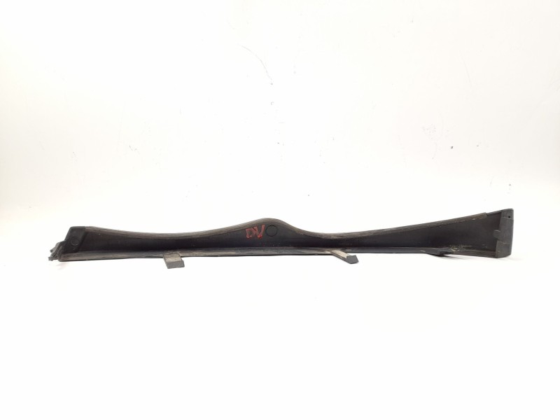 Recambio de moldura para bmw serie 3 touring (e46) 320d referencia OEM IAM 51137030554  
