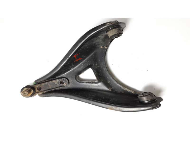 BRAZO SUSPENSION INFERIOR DELANTERO IZQUIERDO 