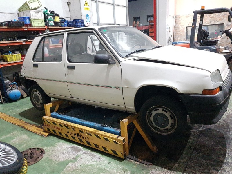 renault super 5 (b/c40_) del año 1988