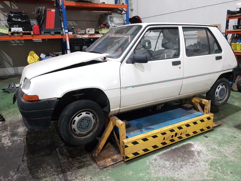 renault super 5 (b/c40_) del año 1988