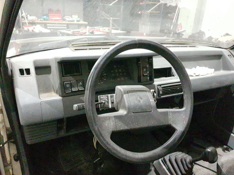 renault super 5 (b/c40_) del año 1988